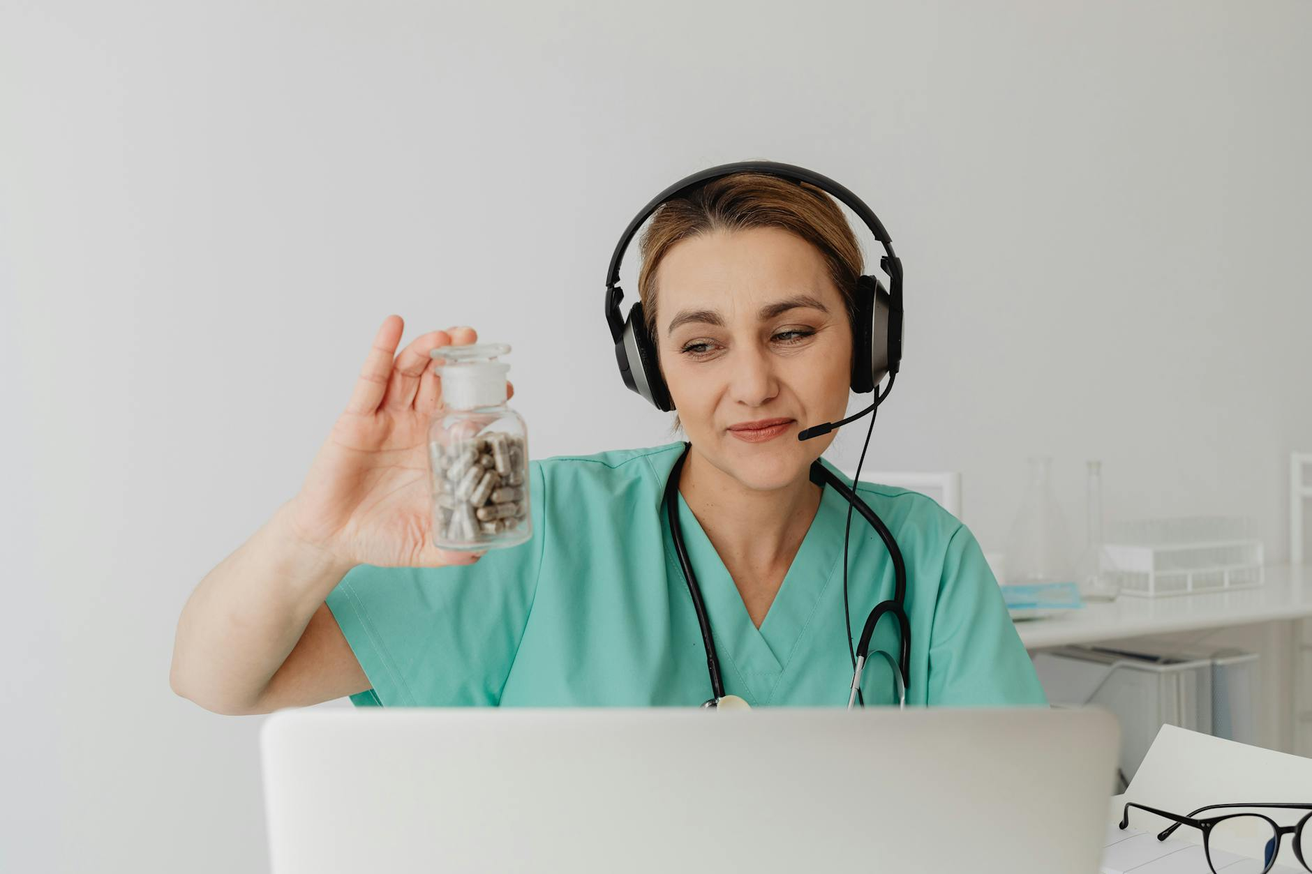 Telemedycyna-oraz-konsultacje-realizowane-online Telemedycyna oraz konsultacje realizowane online